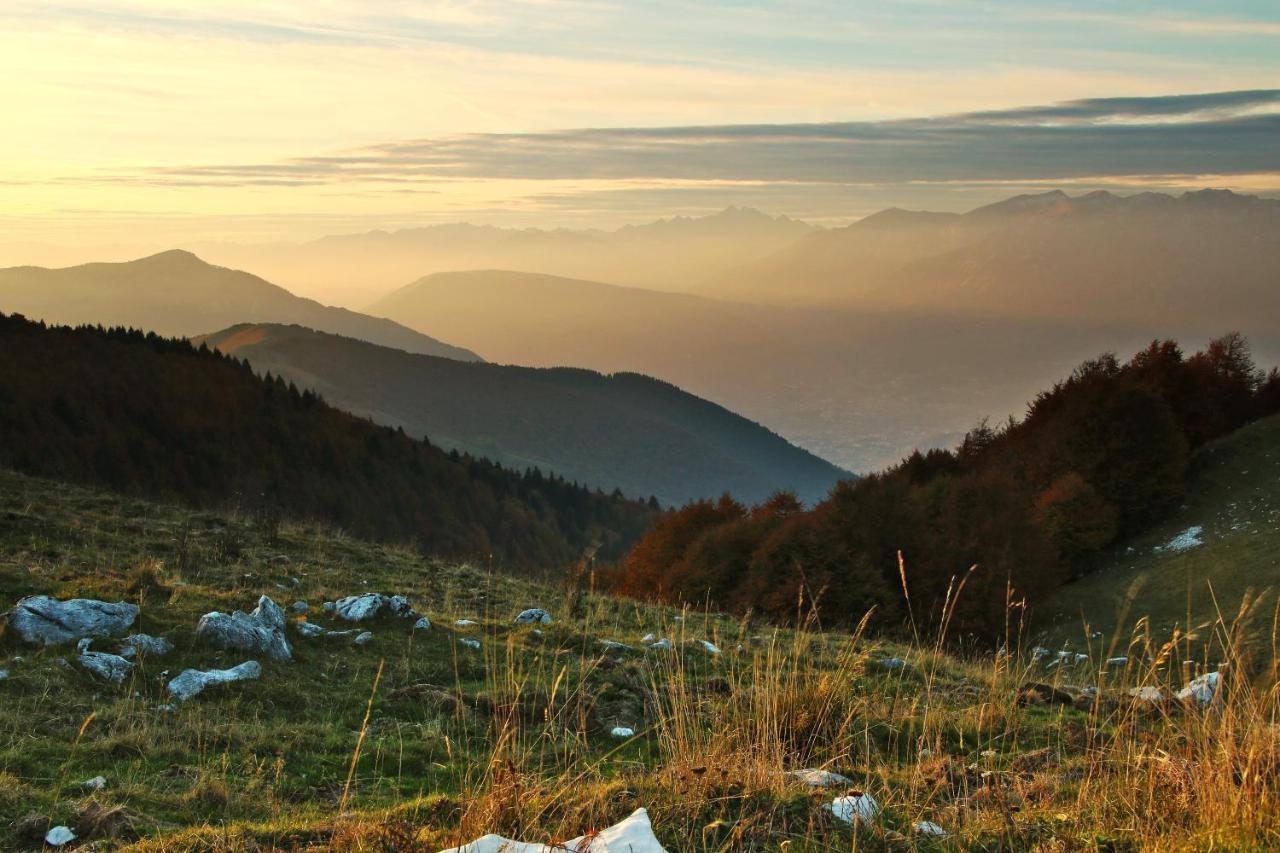Agriturismo Riva Dei Coz Sequsino Kültér fotó