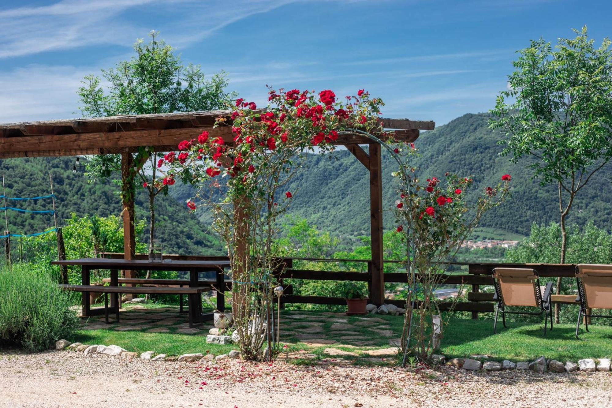 Agriturismo Riva Dei Coz Sequsino Kültér fotó